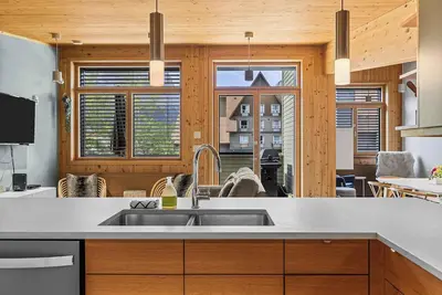 Image de Alps #201- Leed Gold Certified!