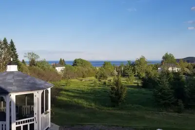 Image de Escape to a Home with a View