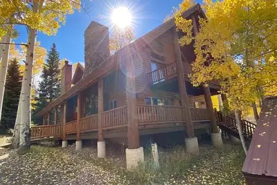 Image de The Bison at Panguitch Lake - Secluded Master and private hot tub