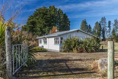 Image de Snowcano Cottage - Rangataua Holiday Home