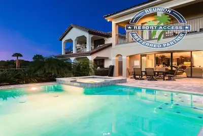 Image de 6 Bedroom Villa Very Close to Disney World w/ Themed Kids Rooms & Game Room