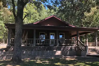 Image de Great little hideaway in the woods!