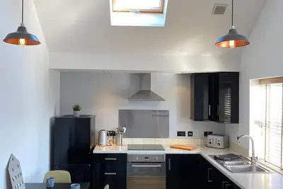 Image de New Modern 1 Bedroom Apartment