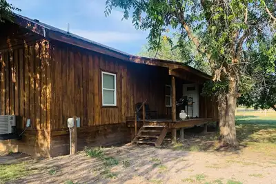 Image de Kara Creek Ranch - 2 Bedroom Cabin with Kitchenette #3