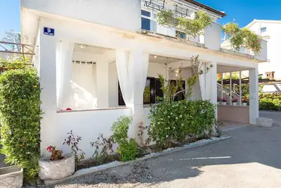 Image de Appartement de vacances avec air conditionné et proche du centre