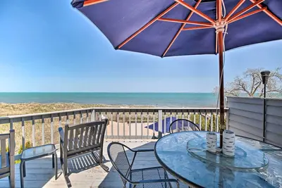 Image de Lakefront Family Retreat w/ Grill: Steps to Beach!