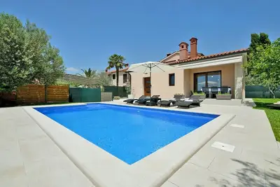 Image de Villa Lavanda is a newly built villa settled in Galižana