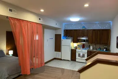Image de Beach Side HideAway - Pet Friendly, WiFi, Smart Tv, Central Ac