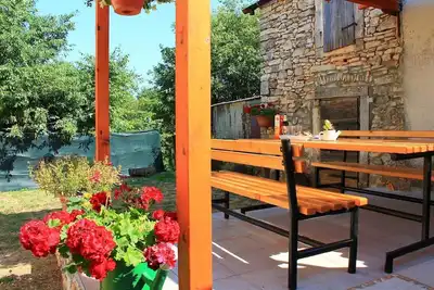 Image de Appartement de vacances Pinezici pour 1 - 6 personnes avec 3 chambres à coucher - Maison de vacances