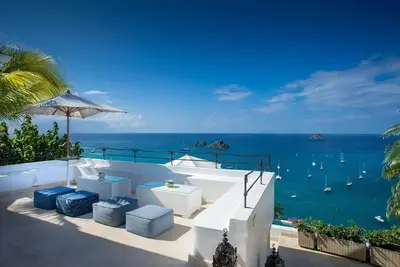 Image de Exclusive Holiday Villa with Warm Sunsets