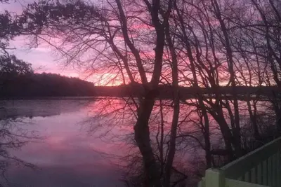 Image de Beautiful Cape Cod Lakefront Retreat with Dock