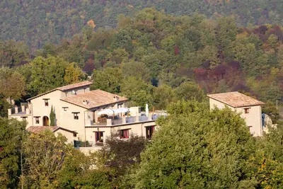 Image de Beautiful stone hamlet - Entire Structure