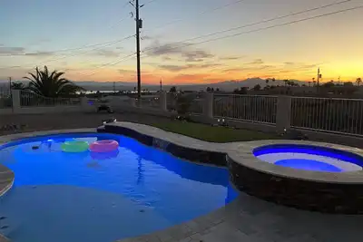 Image de Stunning Views with Pool & Spa