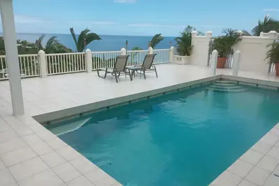 Image de Poolside Veranda Suite at Eden Villa. . Private Pool, Suzuki jeep. 1-3 Guests.