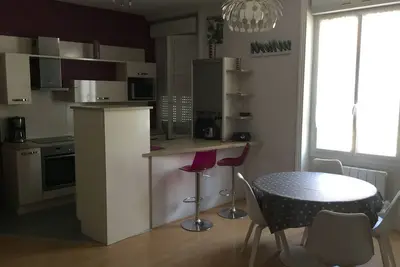 Image de A 150 m de la grande plage des Sables d'Olonne T2 dans maison sablaise