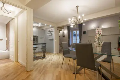Image de Elegant apartment close to main square with beautiful view