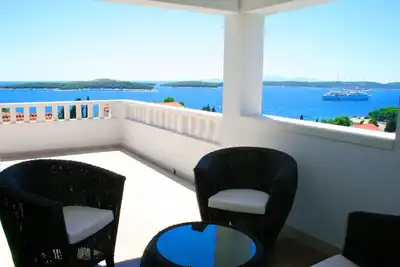 Hvar Mood House - Hvar Exclusive Sea, Sun & Stars Apartment: Magnificent Sea View