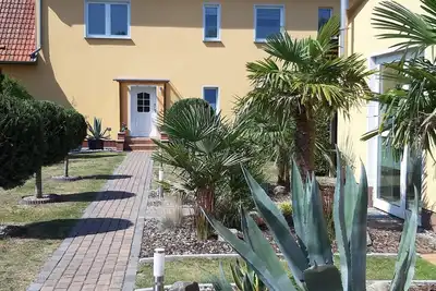 Image de Vacation apartment 100sqm <br>Living <br>3 double beds Bedroom<br>Kitchen<br>Bathroom