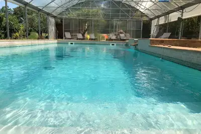 Image de Gîte de 6 personnes en plein cœur du Luberon à Roussillon!