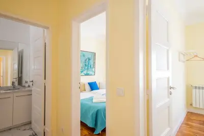 Image de Lisboa 99 Near Mercado de Campo. de Ourique