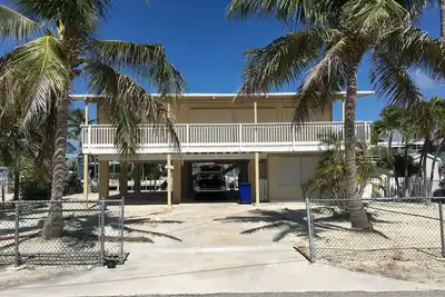 Image de Beautiful water front home, private dock in Islamorada, World Fishing Capital