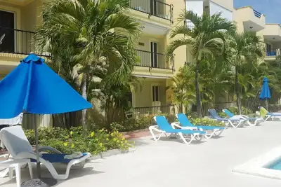 Image de 1bd guest-friendly condo near everything, with pool, wifi, cable Tv