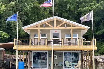 Image de Floating House on Tennessee River