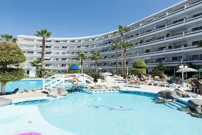 Image de Lovely 1 Bedroom Apartment. Communal Heated Pool. Central Location. Games area.