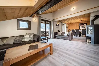 Image de Chalet morzine central aéré, superbes vues sur le balcon.