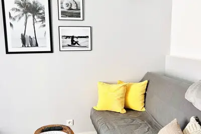 Image de \"Beach Walk\" Climatisé, piscine, 200m de la plage, parking, wifi