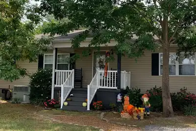 Image de Sunset House on Lake Guntersville: Fishermen & Cozy Family Paradise!