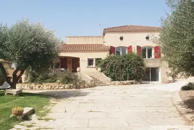 Image de Villa \"la noune\" avec piscine, entièrement climatisée, proche plage