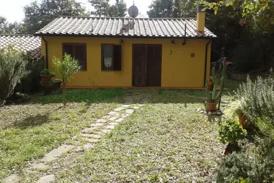 Image de Villa with garden surrounded by nature