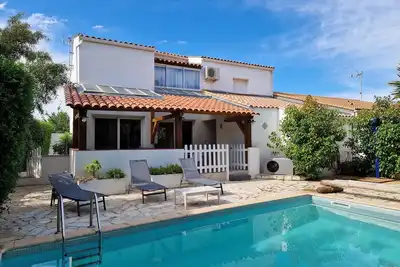 Image de Villa Avec Piscine Privée Chauffée