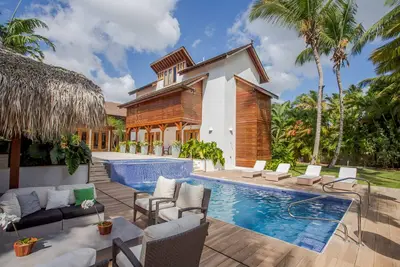 Image de Luxury Family-Friendly Villa 4bdr - Rancho Arriba