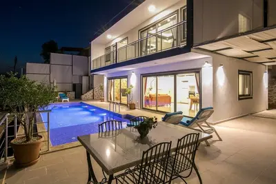 Image de Luksury Private Pool Dublex Villa With Jakuzi And Bbq