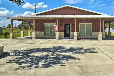 Image de Polish Paradise -  3 Bedroom, 2 Bath Barndominium