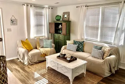 Image de Koko’s Cabana- Walk to Everything! Beach, Shopping, Restaurants, Mini Golf