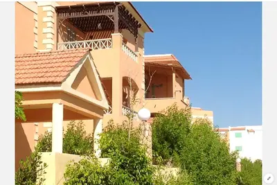 Image de Luxurious villa in North Coast with privet beach.