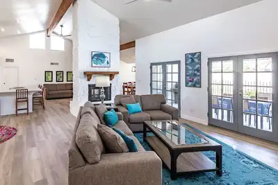 Image de Luxury & Bliss Waiting For You