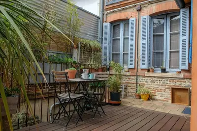 Ingres - Magnifique T2 avec terrasse