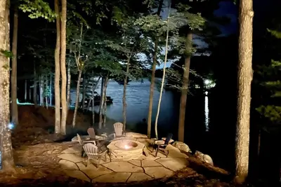 Image de Location, location. Home located on Lake Tomahawk- Minocqua Chain.