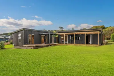 Image de The Little Bach at Whangapoua