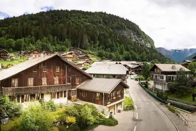 Image de Beau chalet savoyard traditionnel