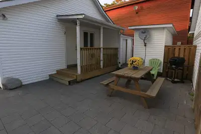 Image de Beach1 * com - Riverfront chalet # 2