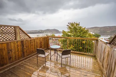 Image de La vue! Belle 4 Bdrm Downtown Accueil, bienvenue.