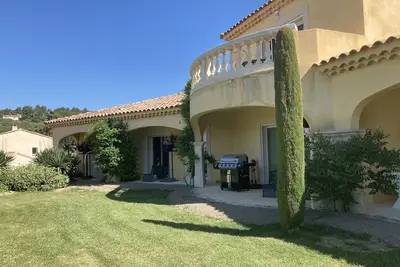 Image de Villa de charme au pied du Ventoux