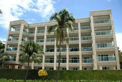 Image de Guest-friendly Apt steps from sandy beach, sea views, pool/Bbq/WifI/Cable Tv
