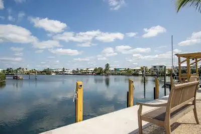 Image de Reel Paradise Ii - updated 2bed/2bath with brand new private pool & dockage