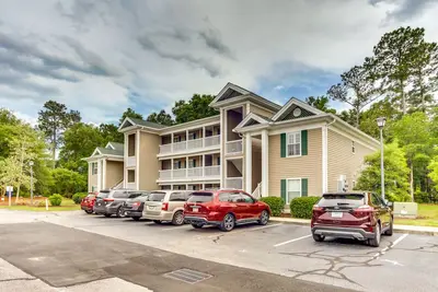 *Tb 41i * Beautifully Redone Three Bedroom Condo at True Blue